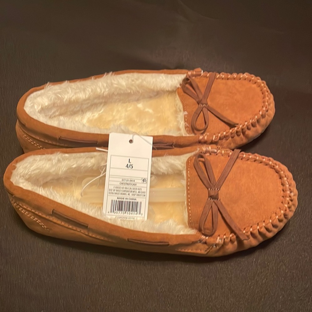 Cat & Jack Slippers
